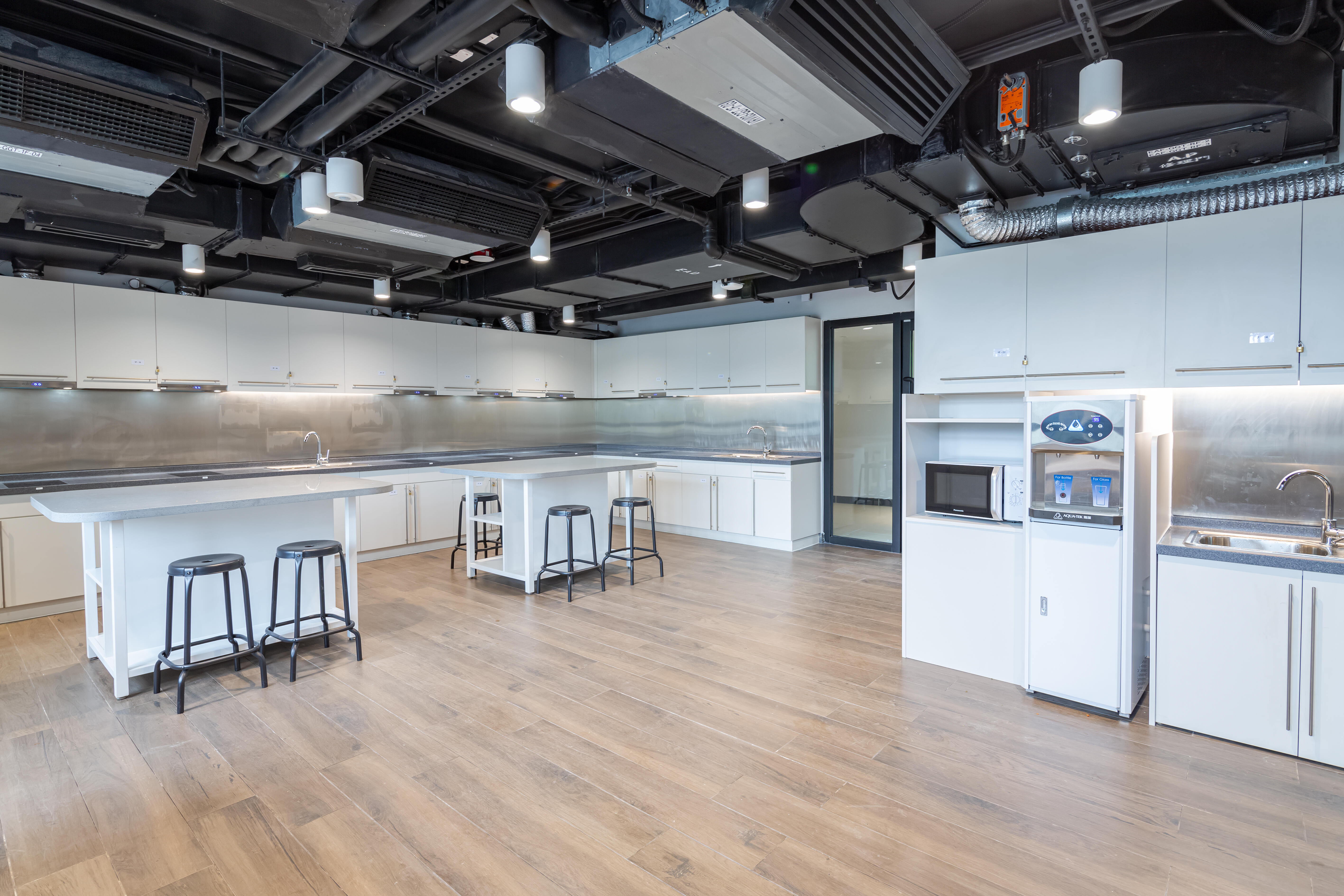 Jockey Club Global Graduate Tower